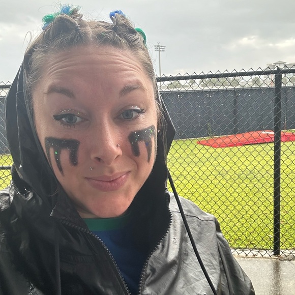 ⭐ about me/my closet ⭐ - Picture 16 of 16